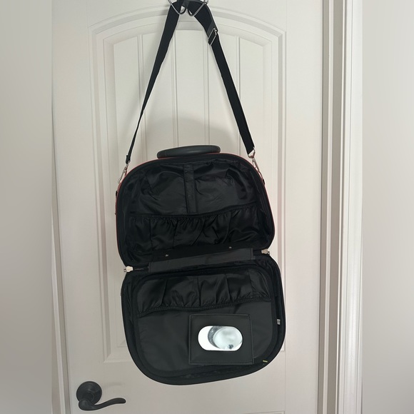 Luca Vergani, OS airplane carry on/cosmetic satchel bag - Picture 7 of 7